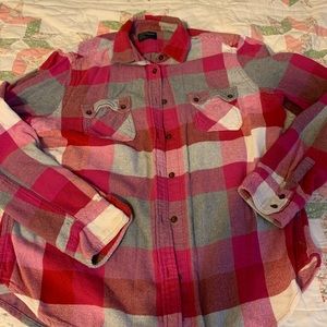 Women’s thick flannel shirt